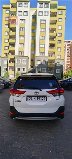 Toyota Rush